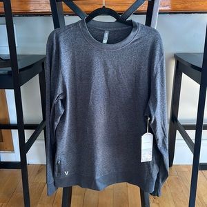 Vuori Performance Crew Sweatshirt